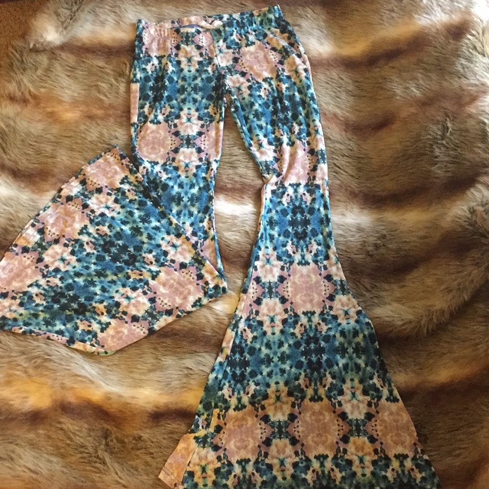 Spring/summer bell bottoms